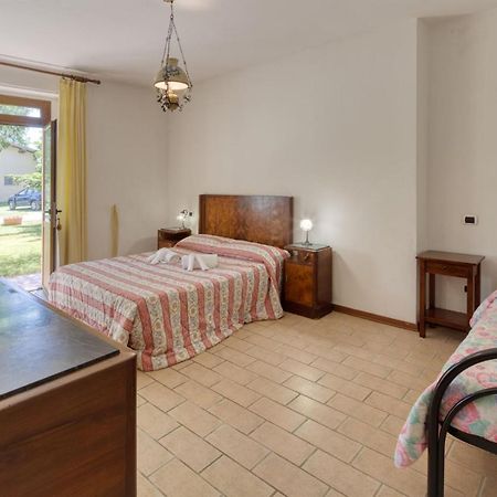 גוביו Agriturismo Casella Del Piano מראה חיצוני תמונה