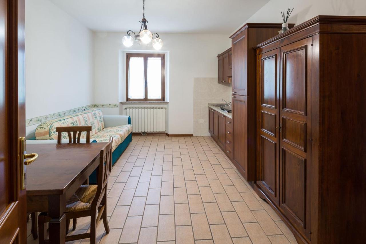 גוביו Agriturismo Casella Del Piano מראה חיצוני תמונה